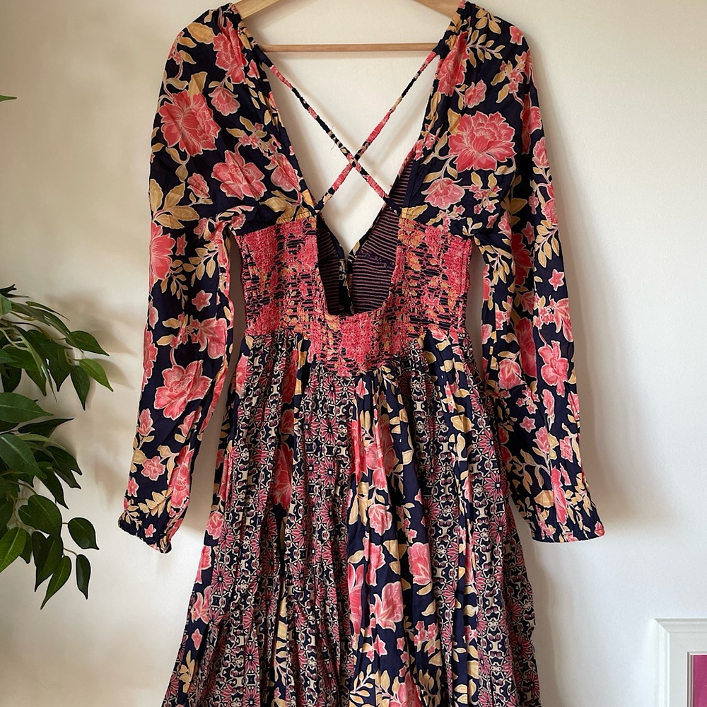 NEW Free People A New Way Maxi Dress In Navy Combo Floral - Picture 11 of 13